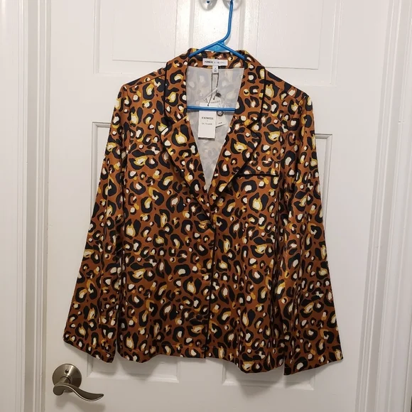 NWT Express X Lady Gang Cheetah Print Satin Feel Pajama Top Size Medium - Picture 5 of 8